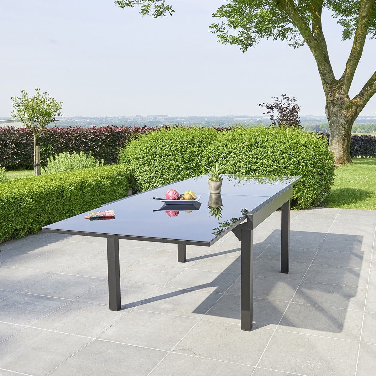 BOIS DESSUS BOIS DESSOUS Table de jardin en aluminium noir extensible 8/12 pers.