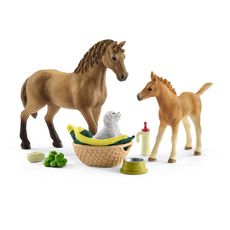 Schleich Figurine - Les soins pour bébé animaux d'Horse Club Sarah