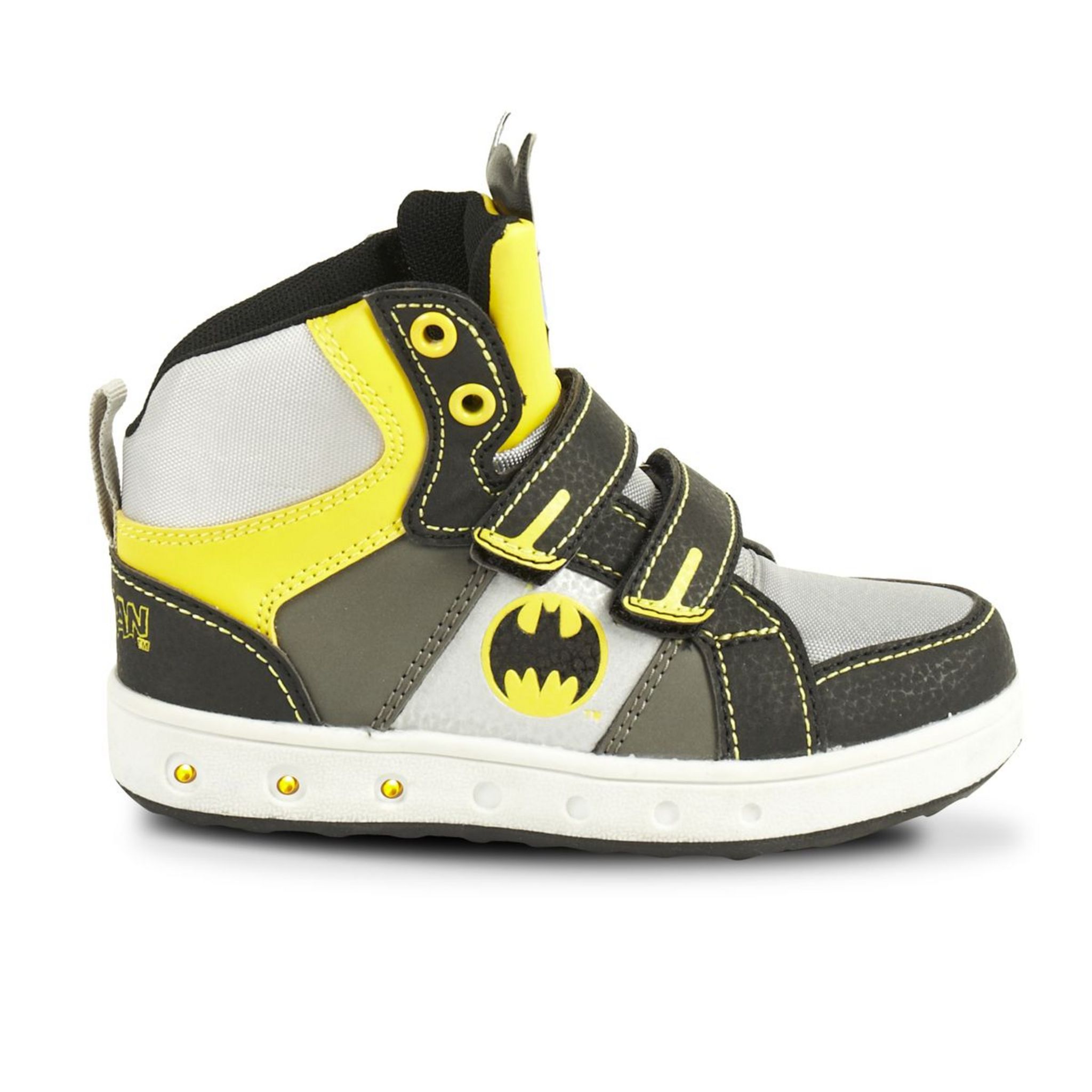 BATMAN Baskets gar on semelle lumineuse du 24 au 30 pas cher