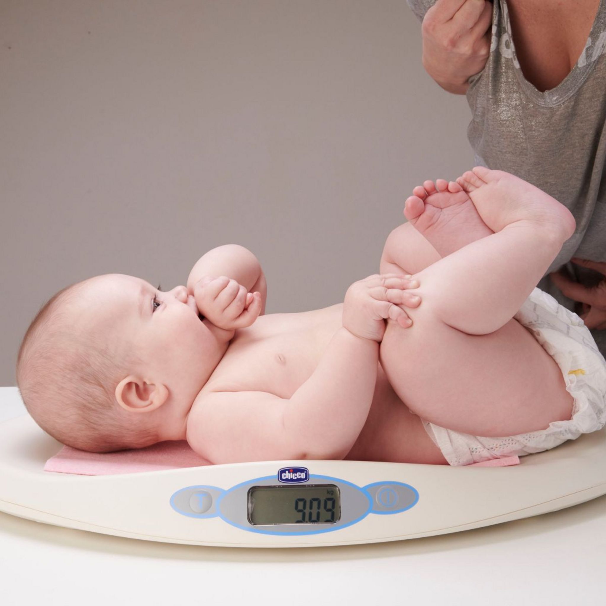 Pèse bébé électronique Blanc de Chicco, Pèses-bébé : Aubert Suisse