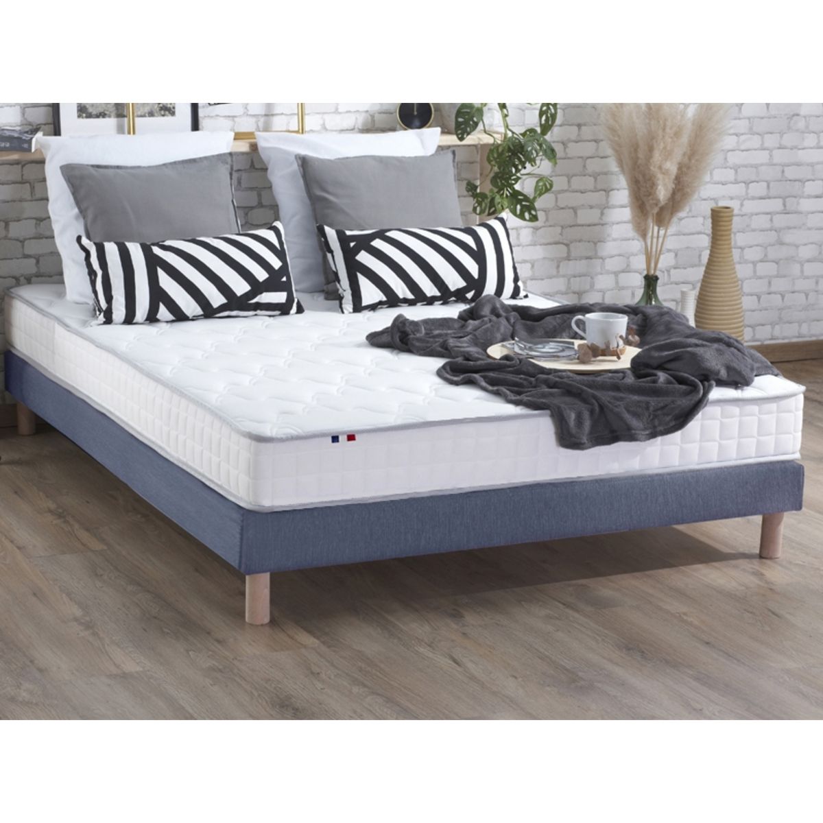 Matelas mousse 90x190 cm accueil latex , 3 zones AVIGNON pas cher