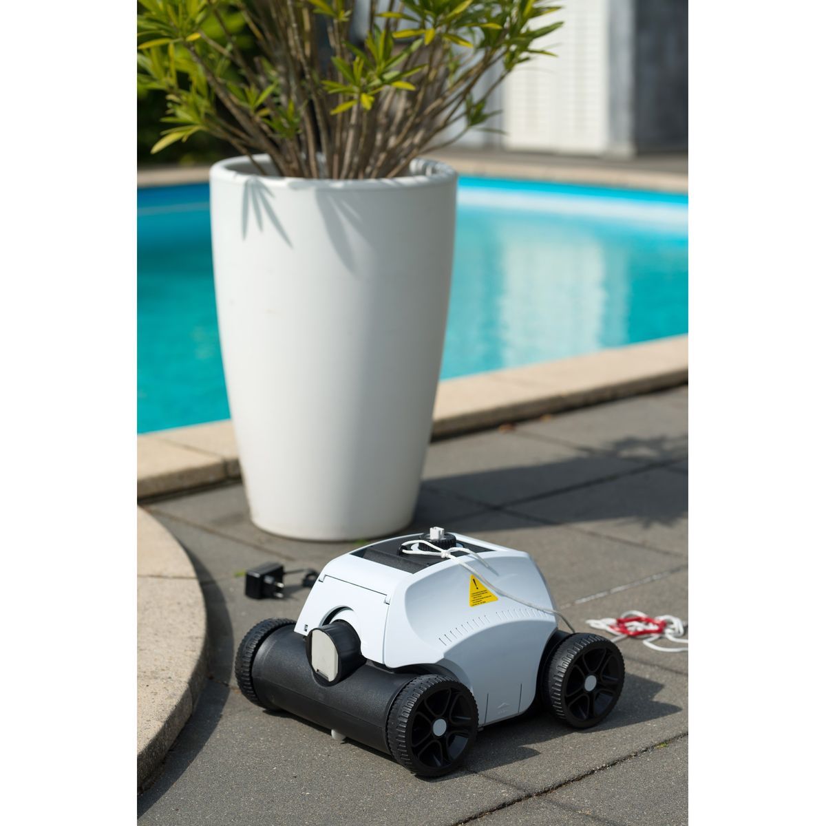 Aspirateur de piscine et spa à batterie Clean Accu - Ubbink