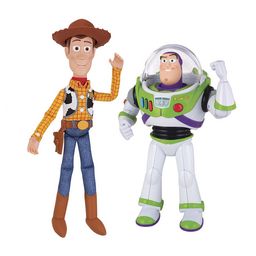 LANSAY Coffret de 2 personnages parlants Buzz l'éclair et le shérif Woody  Toy Story pas cher - Auchan.fr