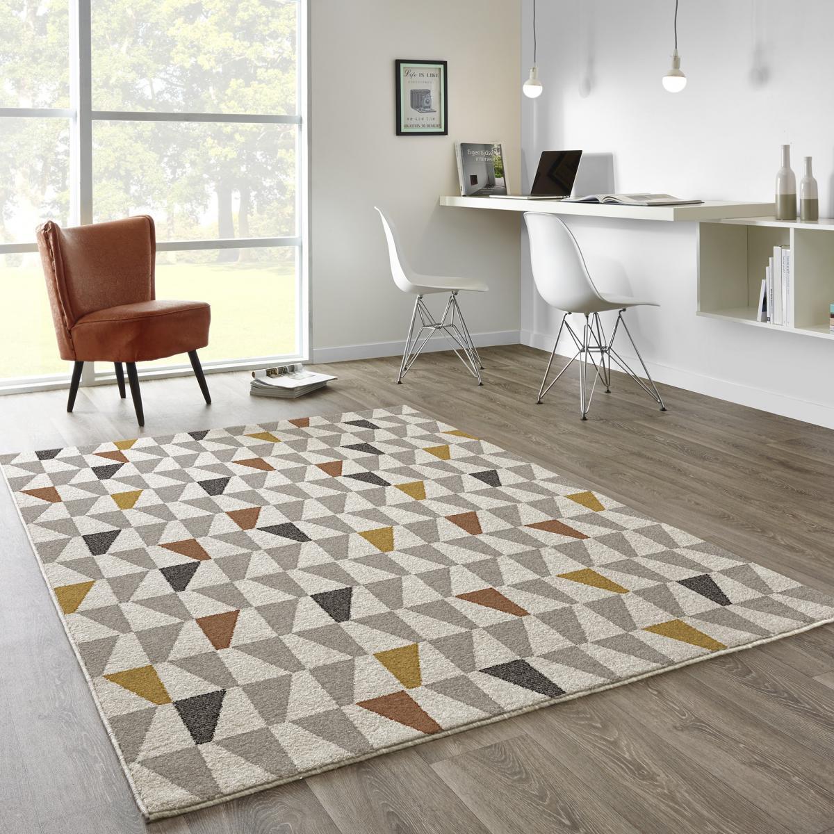 Unamourdetapis Tapis salon BELLA Noir 200x290 en polypropylène doux et  soyeux pas cher 