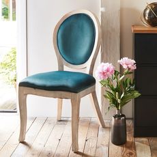 ATMOSPHERA Lot de 2 chaises médaillon en bois et assise effet velour LEONIE (Bleu)