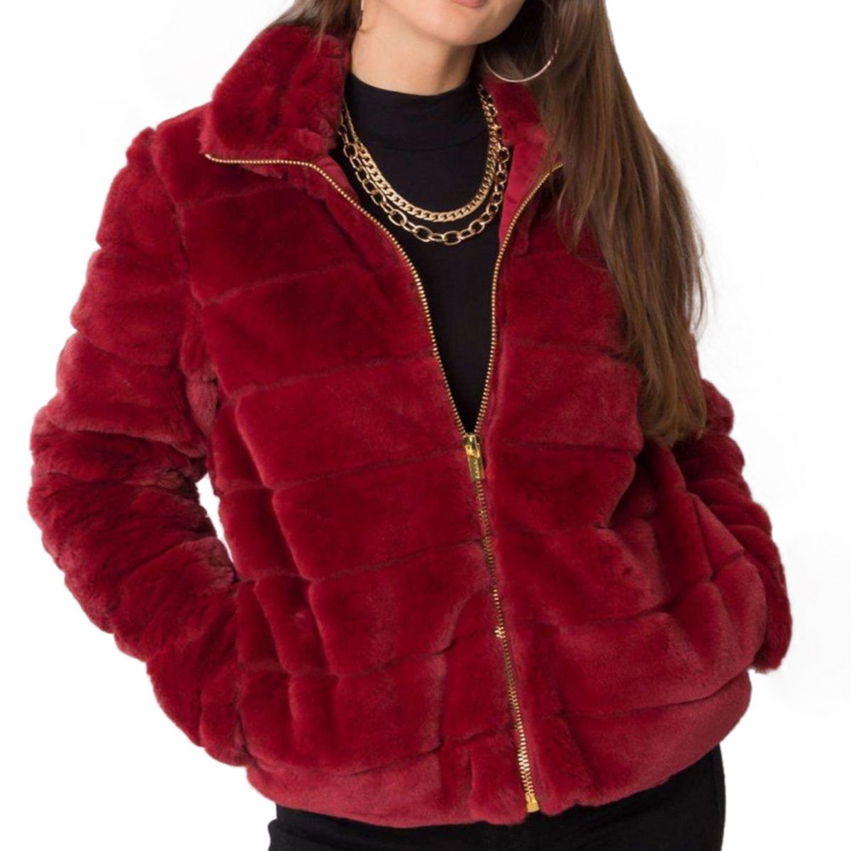 manteau rouge fausse fourrure