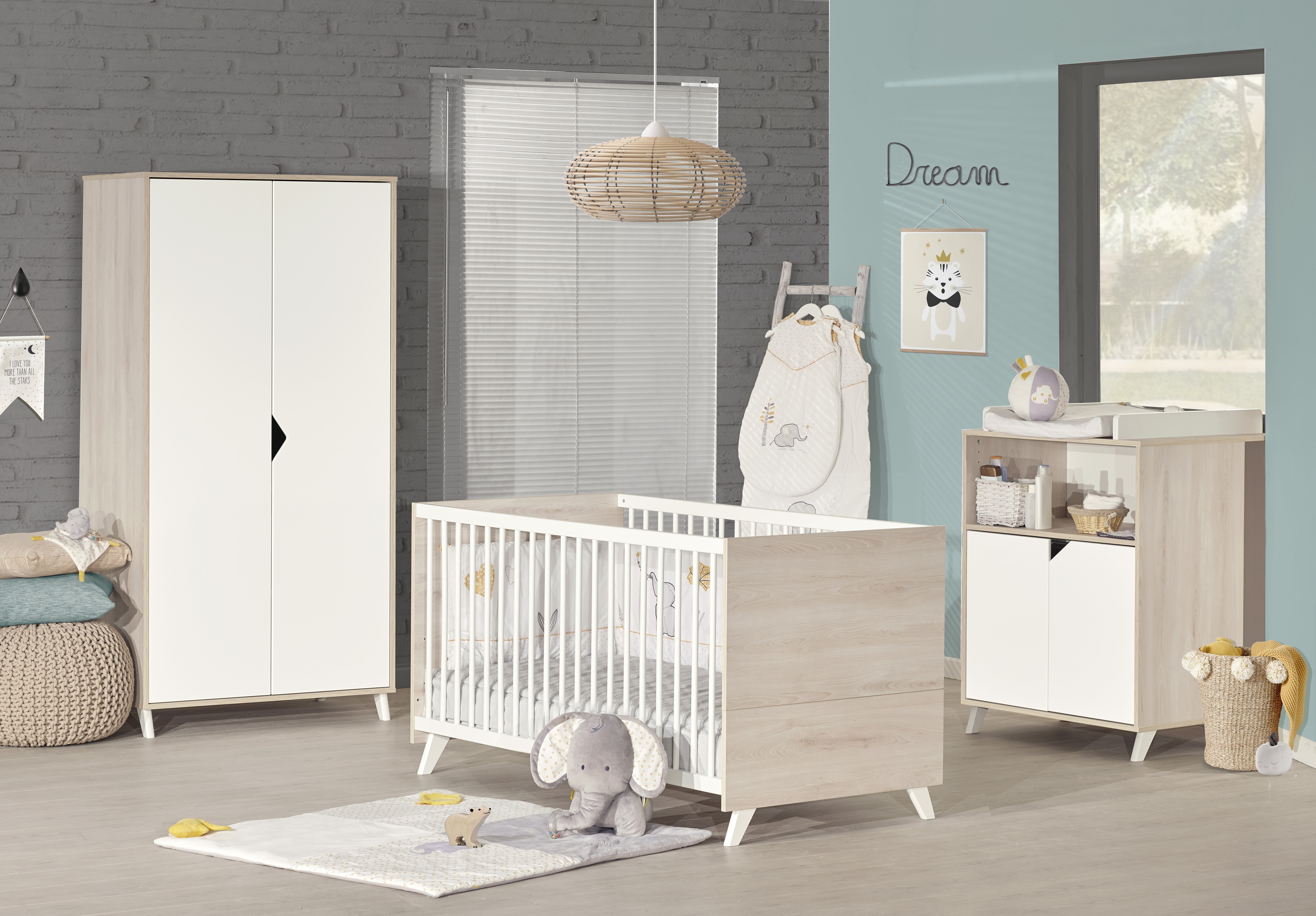 Mobilier de chambre de bébé essentiel nature blanc et bois