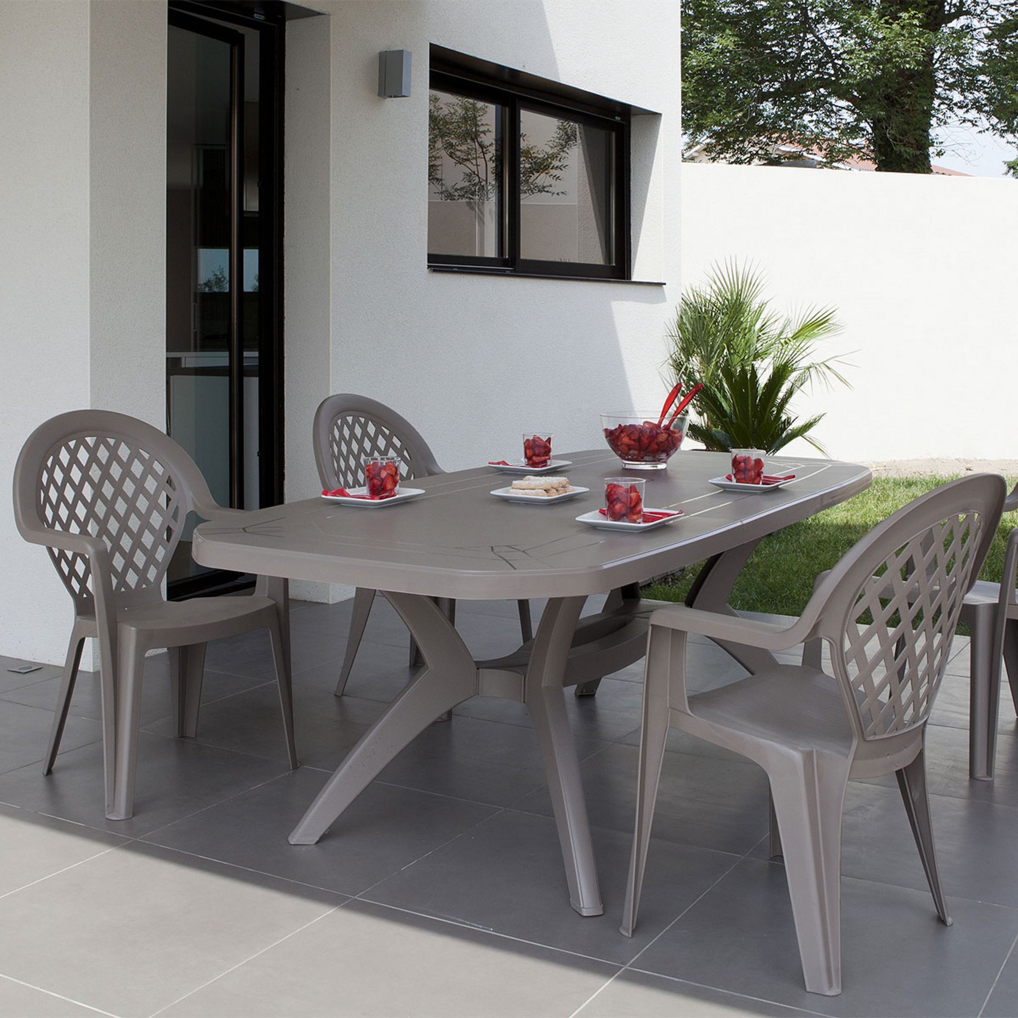 ARETA Table de jardin extensible en résine blanc 8 places LIPARI 2