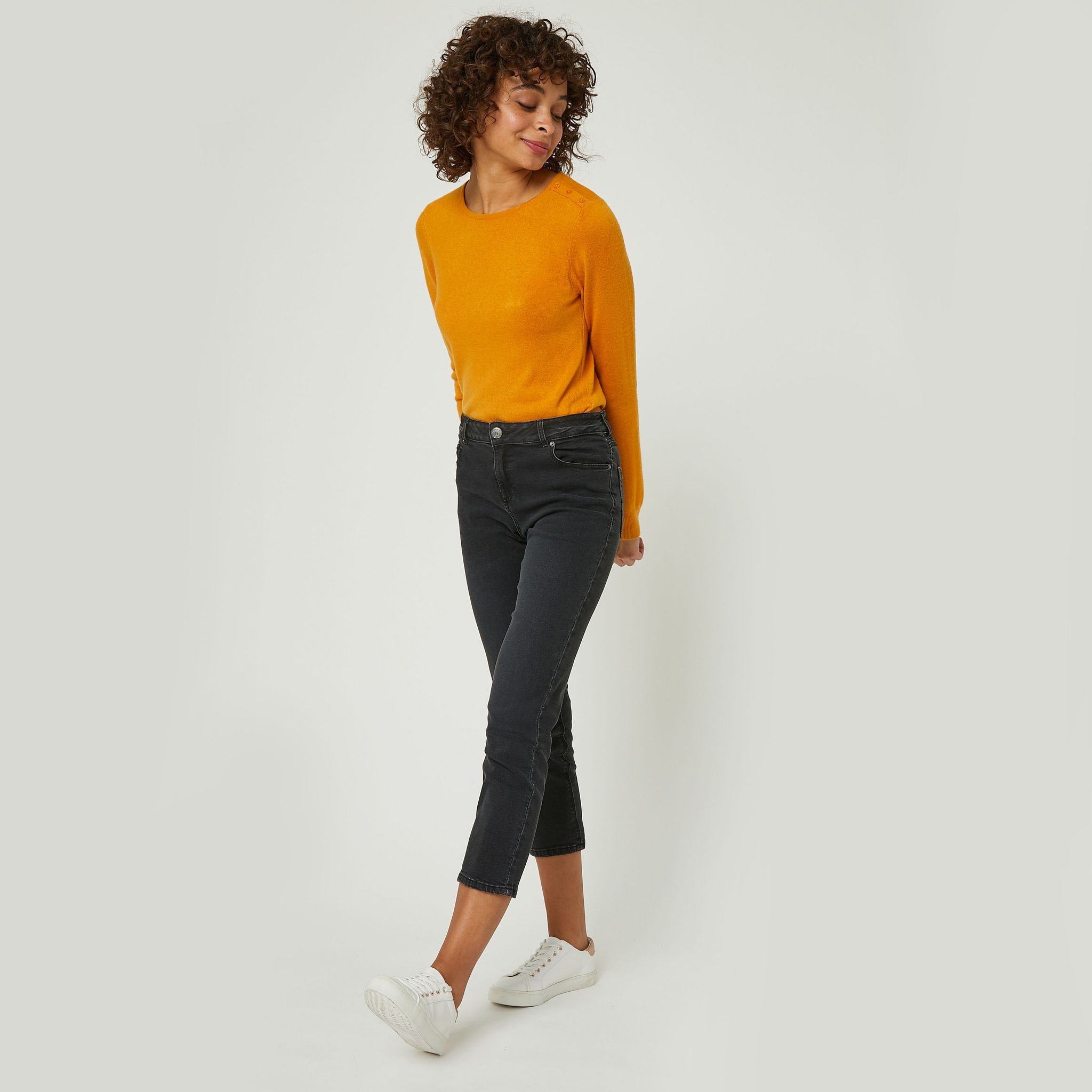 Pantacourt jean femme pas cher sale