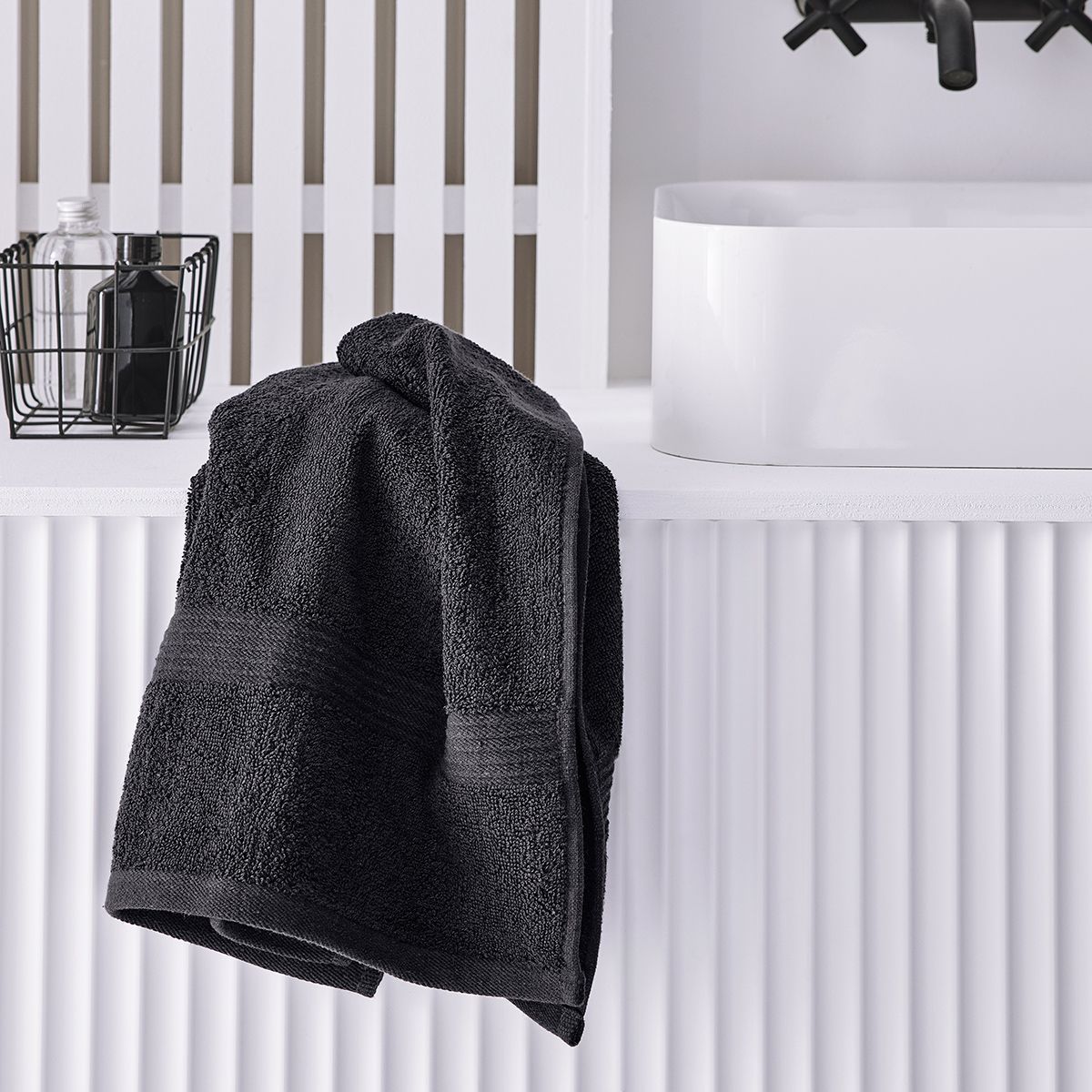 TODAY Serviette de toilette unie en coton 450 g/m²