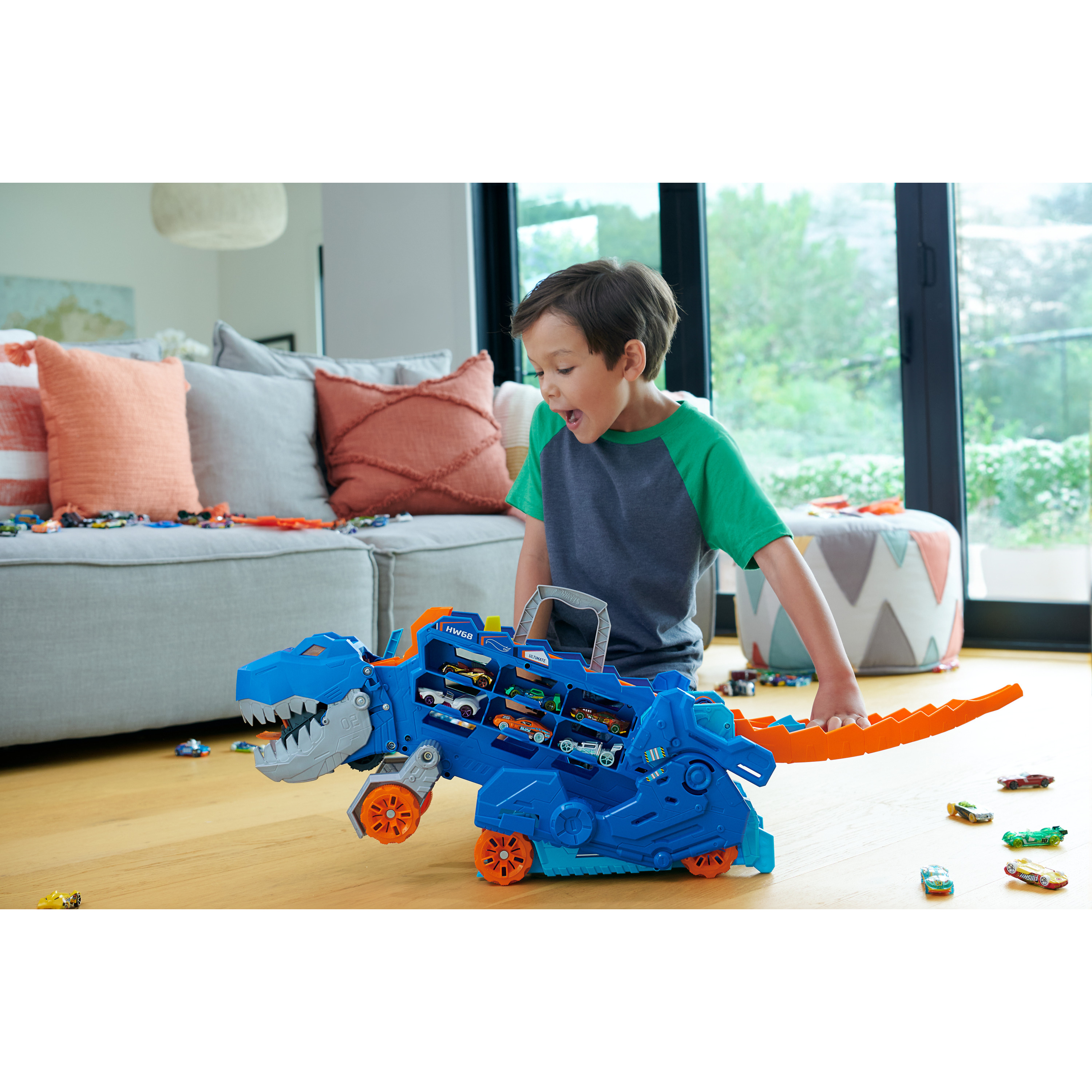 Promo Hot wheels super dino robot garage chez Géant Casino