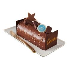 Buche Versaillais 3 Chocolats 6 8 Parts 465g Pas Cher A Prix Auchan