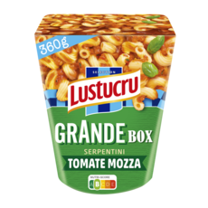 LUSTUCRU Découvrez la Box Serpentini sauce Tomate Mozza Lustucru ! Des tomates mûries au soleil en plein champs et de la mozzarella onctueuse à souhait ! C'est un plaisir de vous faire plaisir ... Maintenant, prenez le temps de passer un bon moment ! 1 portion 360g