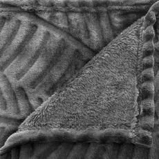 ATMOSPHERA Plaid uni ultra doux en polyester motifs feuilles effet 3D (Gris)