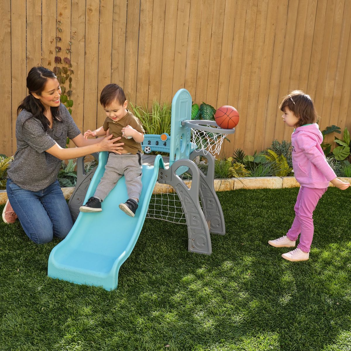 Aire de jeux pour enfants à partir de 1 an 155x135 tour de jeu de