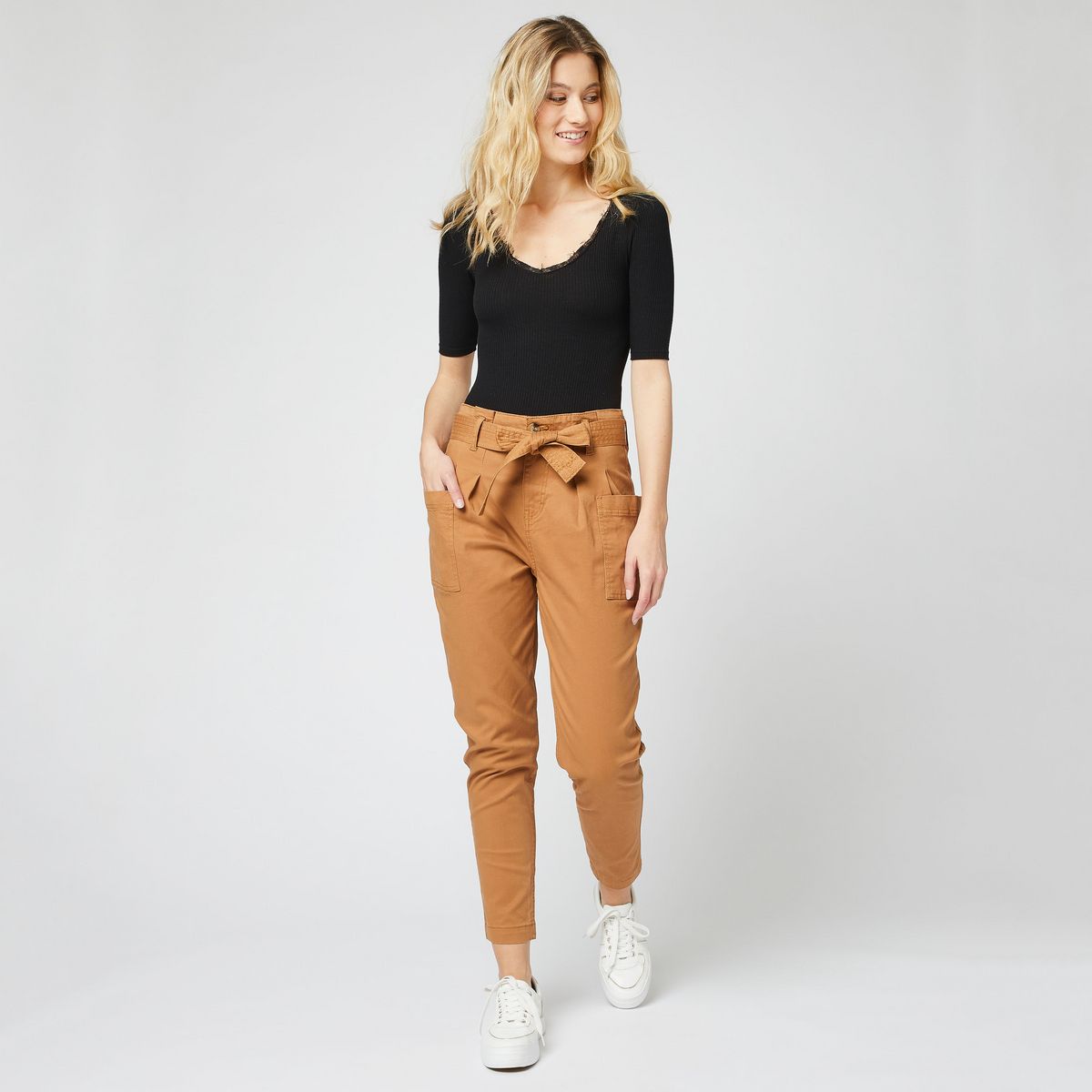 Pantalon taille haute discount beige