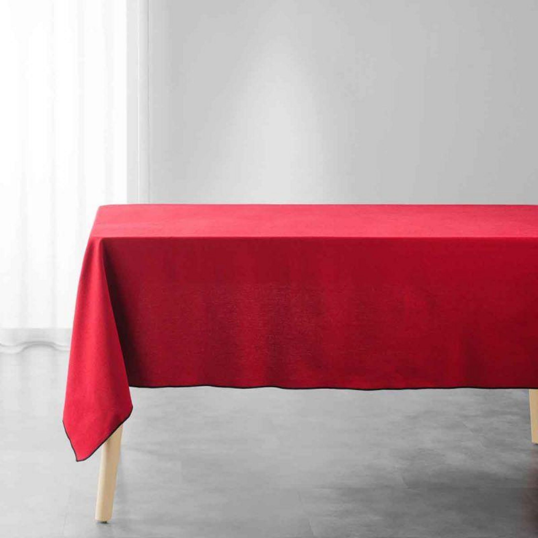 Nappe Rectangulaire Mistral 140x240cm Noir 