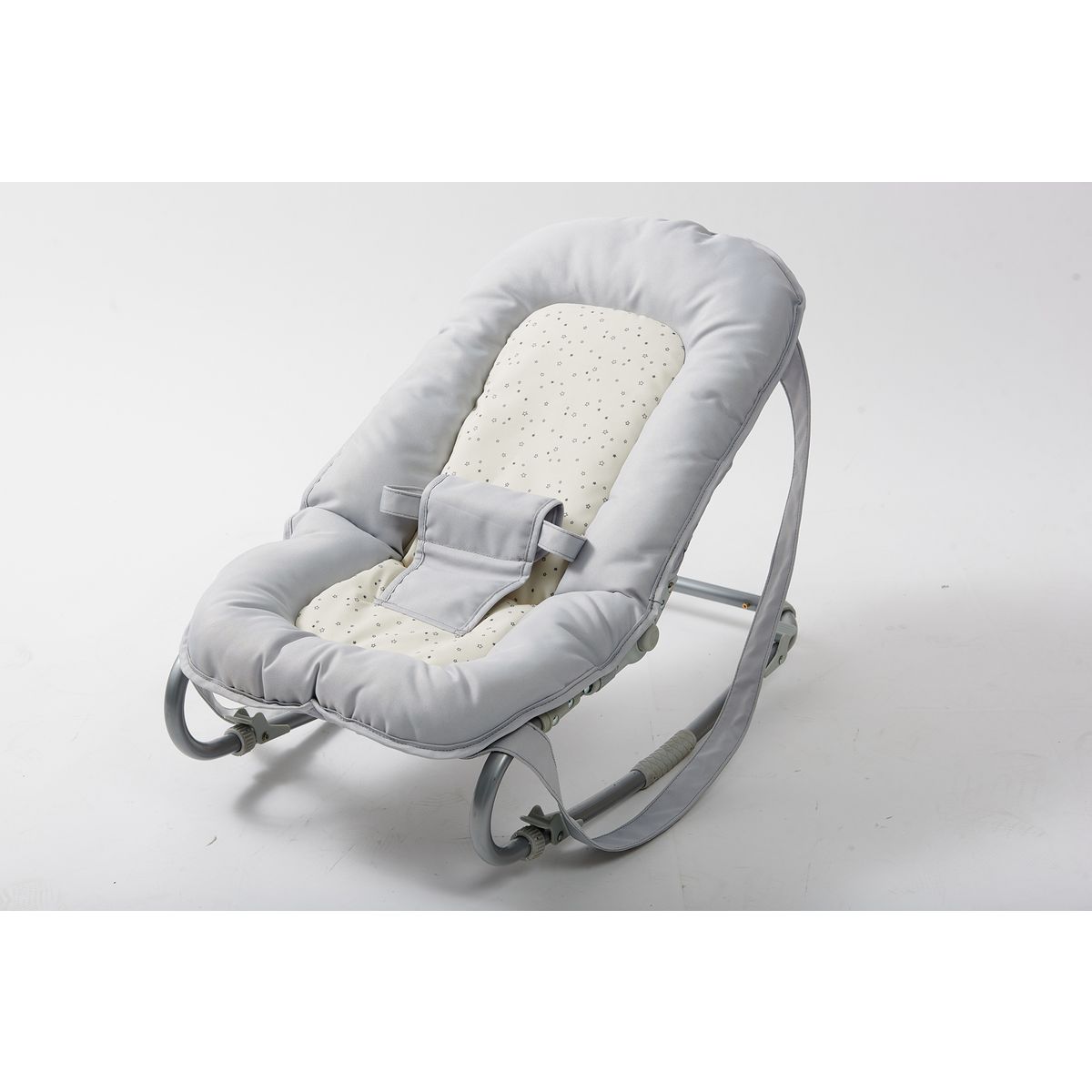 AUCHAN BABY Transat bébé selian gris étoiles pas cher Auchan.fr