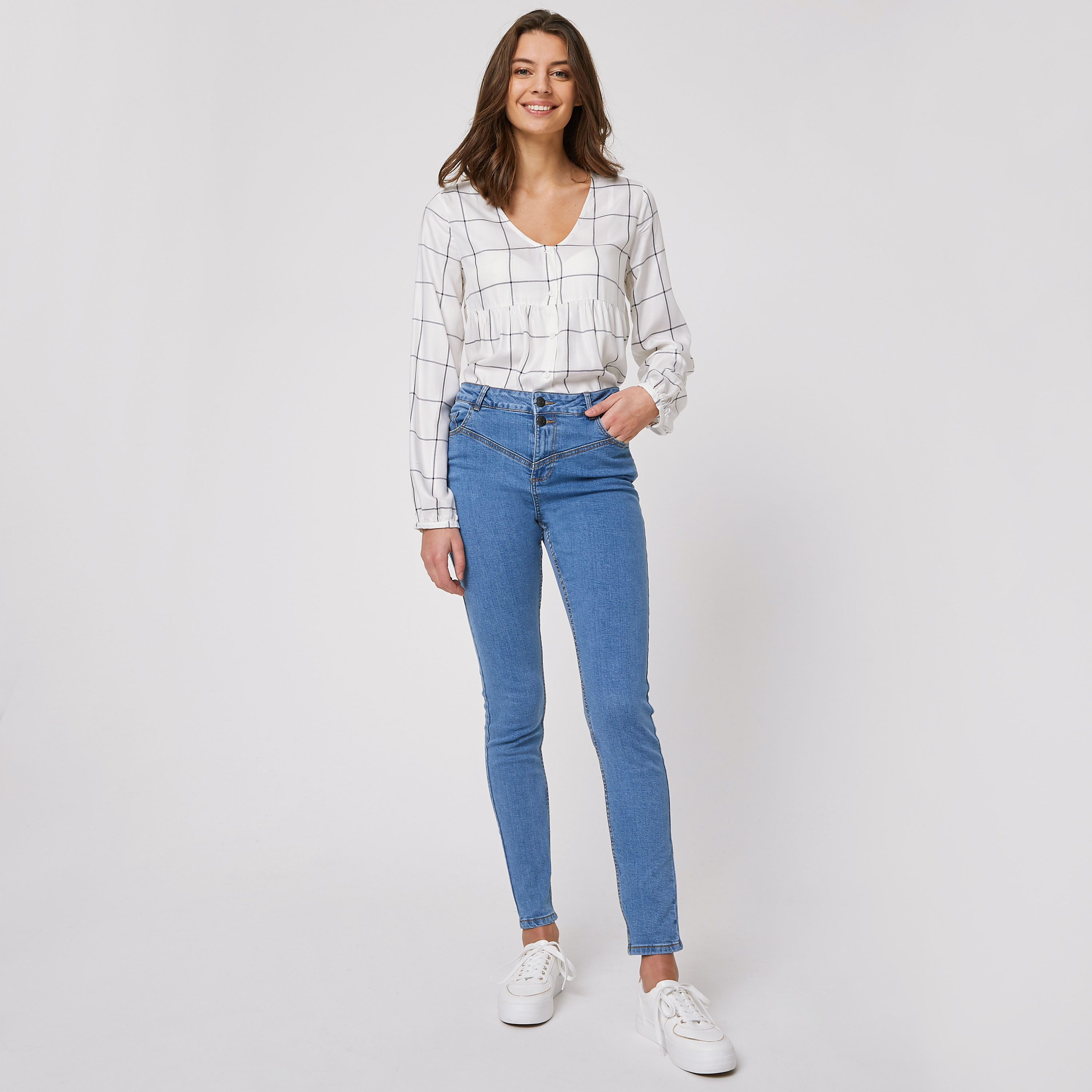 Jean slim femme outlet de marque pas cher