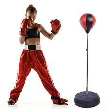 Sac de frappe punching ball avec gants et pompe hauteur reglable 125 à 145 cm